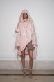 /album/fotogaleria-rihanna-ukazala-v-parizi-modely-zo-svojej-kolekcie-fenty-puma-jar-leto-2017/look-27-1-jpg/